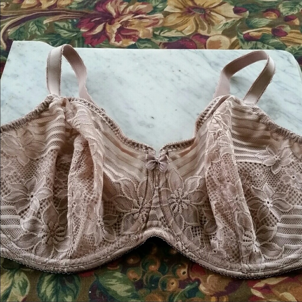 Wacoal Nude lace Bra 34D